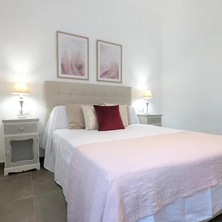 Casa Con Piscina Y Jardin Alma *