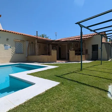 Casa Con Piscina Y Jardin Alma *
